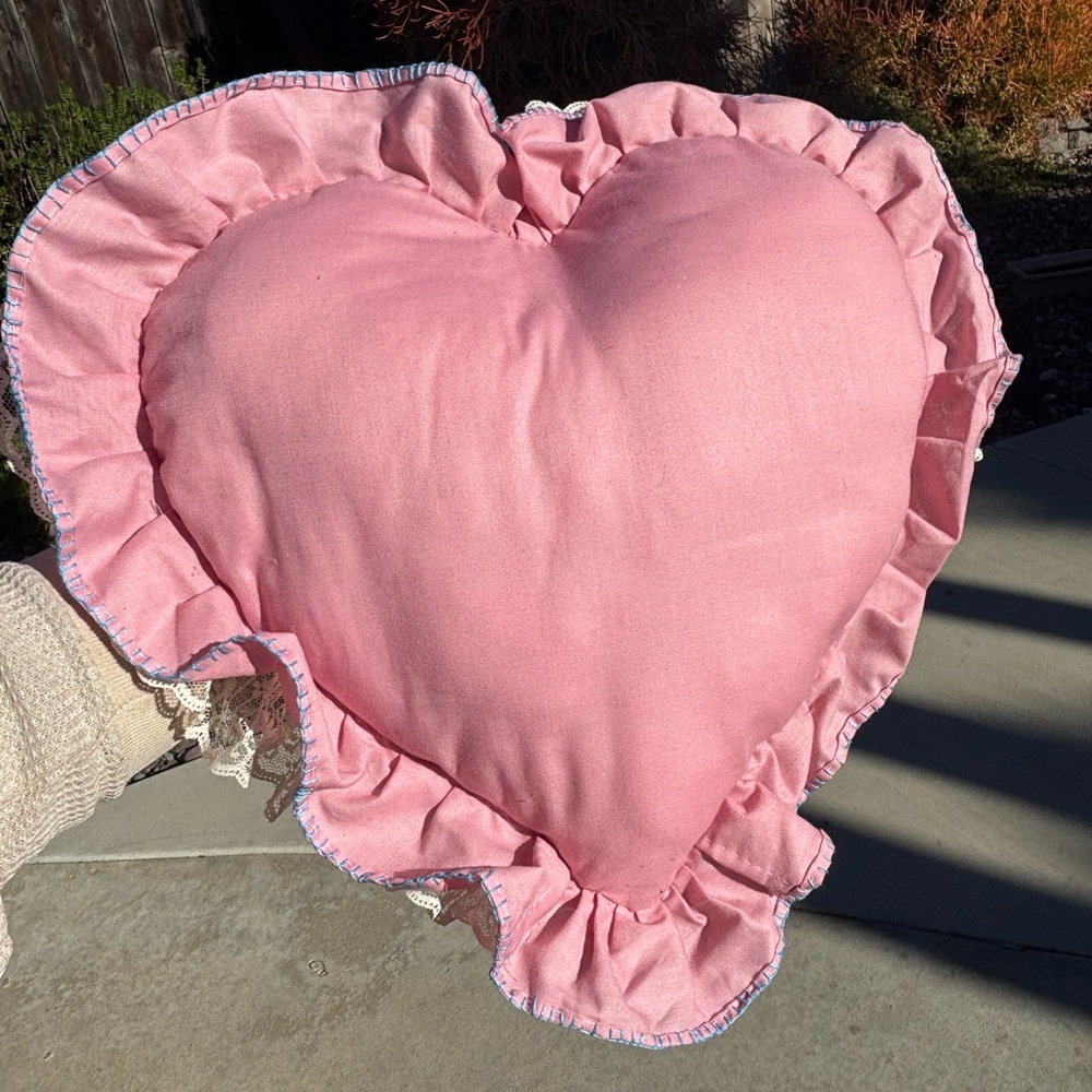 Pillow - Picture 2 of 2